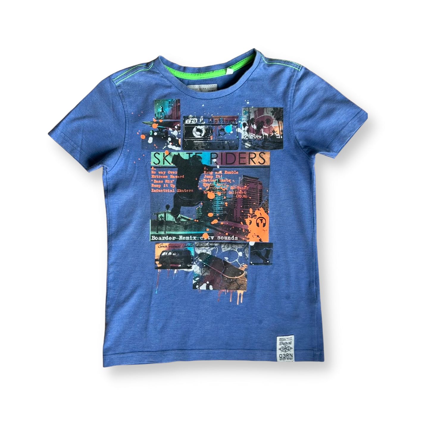 T.122 - T-shirt Skater