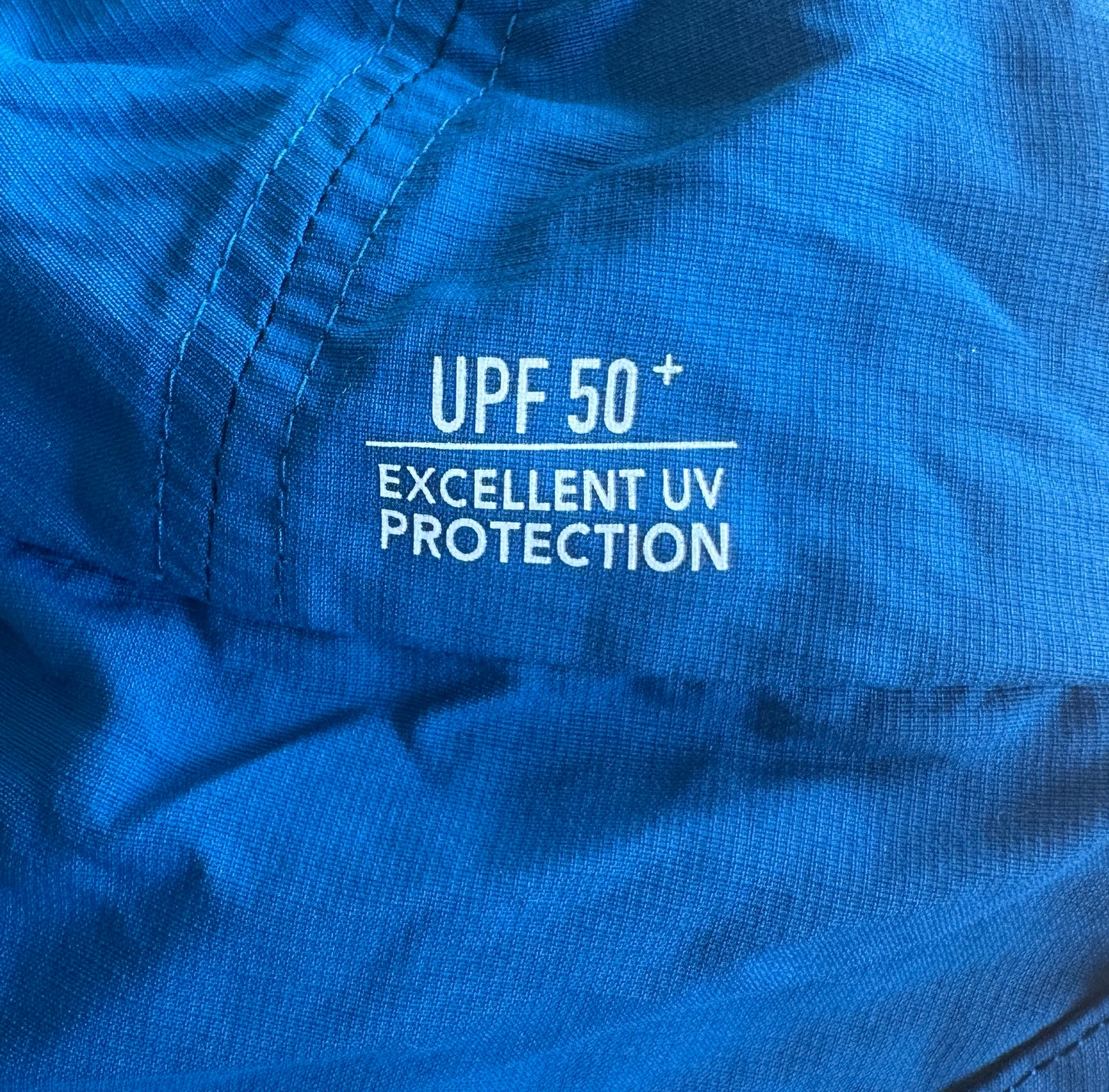 T. 6-12 mois - Casquettes anti UV