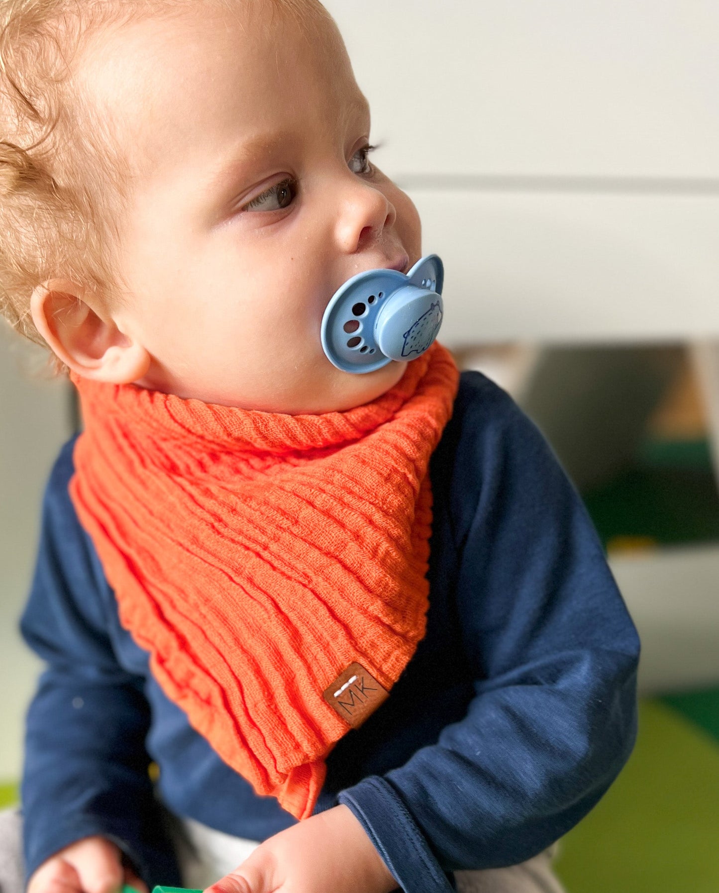 Snood évolutif enfant en mousseline turquoise
